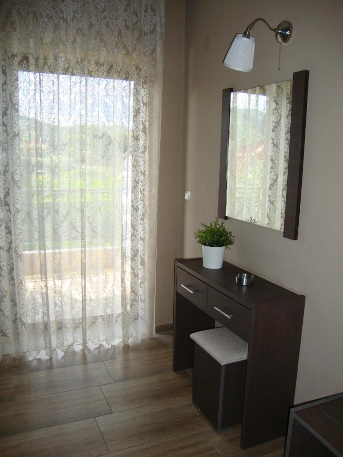 House Akis New Sarti Apartman Kültér fotó